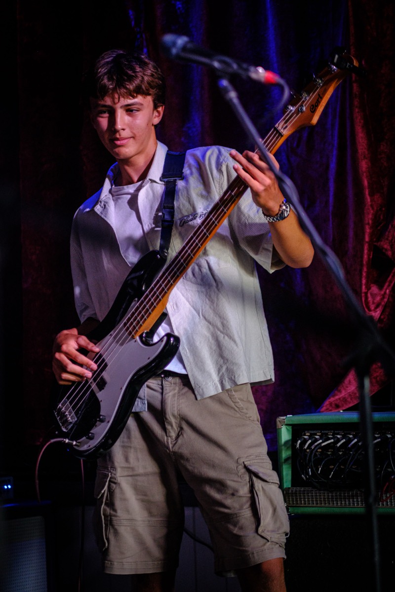 The White Collars performing